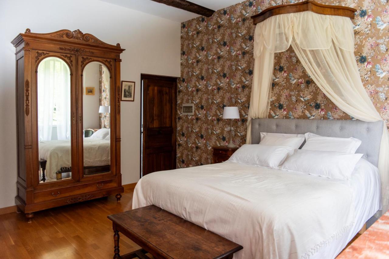 La Demeure Du Comte Bed & Breakfast Marcillac-Vallon Екстериор снимка